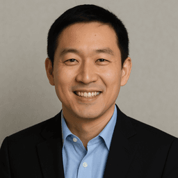 Michael Chen headshot