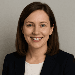 Sarah Johnson headshot